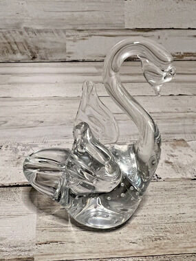 Vintage 4” Art Blown Glass Swan Figurine Clear Controlled Bubble Paperweight